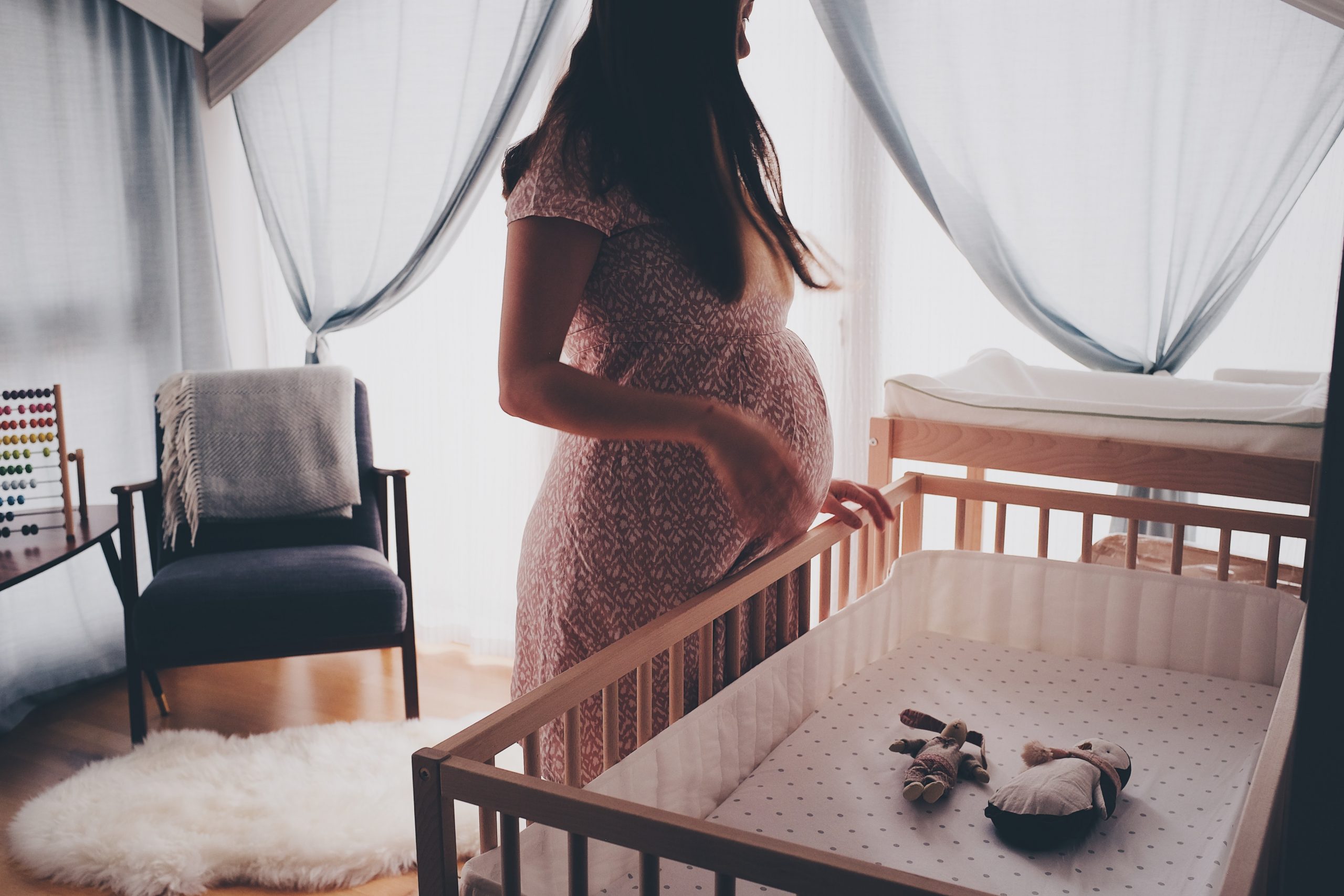 Donna incinta prima del parto